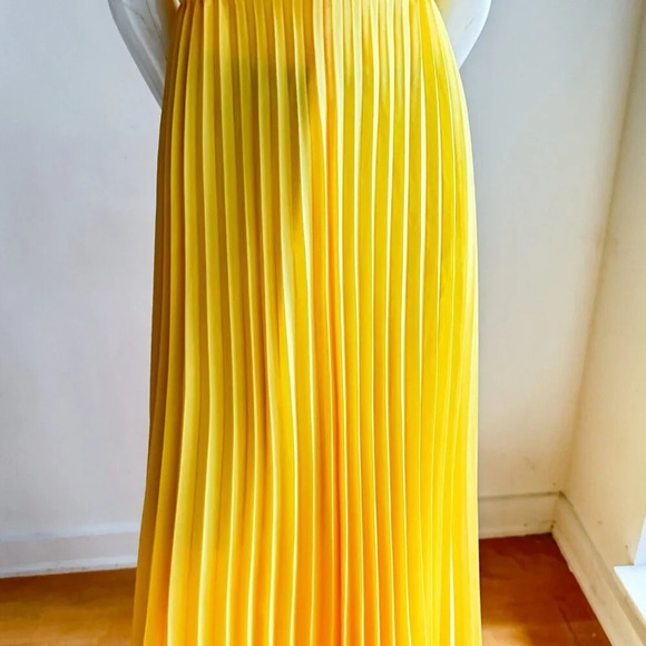 Vintage Murray G Bright Yellow Beaded  Empire Waist Pleated Maxi Gown M - Picture 4 of 6